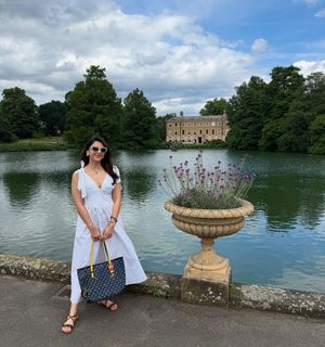 Mehreen Pirzada feet photo 19