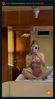 Mehtap Algül feet photo 3