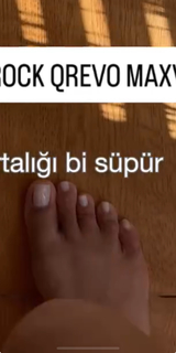 Mehtap Algül feet photo 5