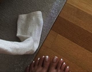 Mehtap Algül feet photo 19