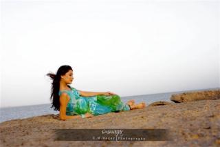Mehwish Hayat feet photo thumbnail