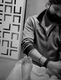 Mehwish Hayat feet photo thumbnail