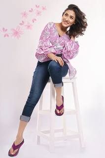 Mehzabien Chowdhury feet photo 14