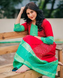 Mehzabien Chowdhury feet photo 6
