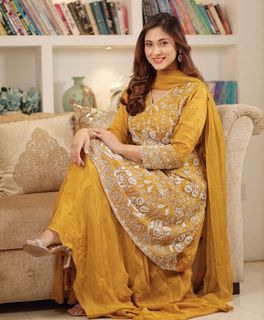 Mehzabien Chowdhury feet photo 19