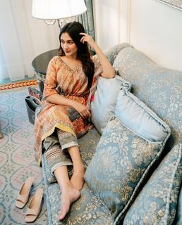 Mehzabien Chowdhury feet photo 17