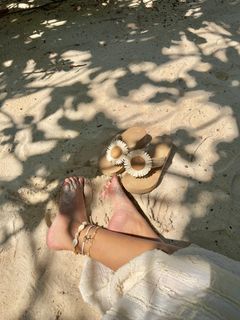 Mehzabien Chowdhury feet photo 1