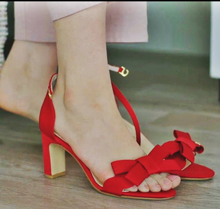 Mei Nagano feet photo 4