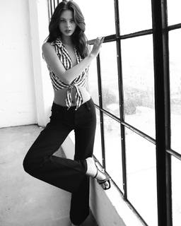 Meika Woollard feet photo 12