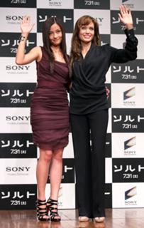 Meisa Kuroki feet photo 5