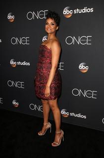 Mekia Cox feet photo 4