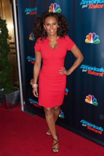 Mel B feet photo thumbnail