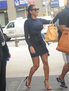 Mel B feet photo thumbnail