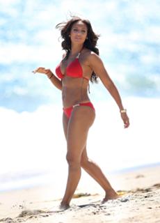 Mel B feet photo thumbnail