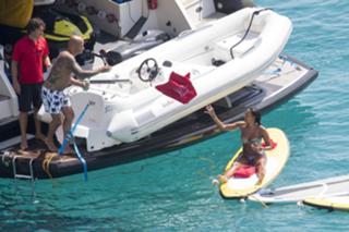 Mel B feet photo thumbnail