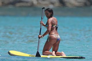 Mel B feet photo thumbnail