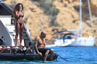 Mel B feet photo thumbnail