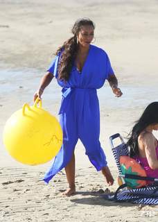 Mel B feet photo thumbnail