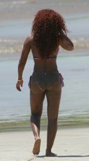 Mel B feet photo thumbnail