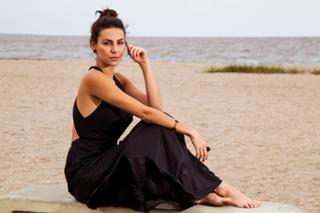 Mel Fronckowiak feet photo 11