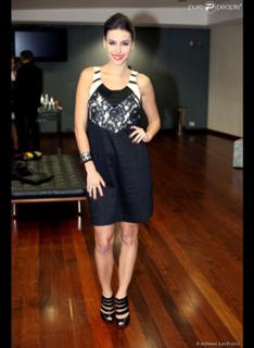 Mel Fronckowiak feet photo 17
