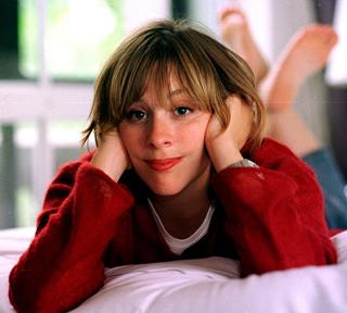 Mel Giedroyc feet photo 2