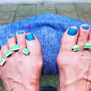 Mel Harris feet photo 5