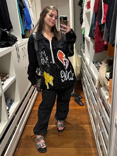 Mel Maia feet photo thumbnail