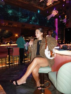 Mel Maia feet photo thumbnail