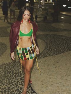 Mel Maia feet photo 11