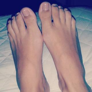 Mel Ravasio feet photo 3