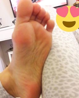 Mel Ravasio feet photo 15