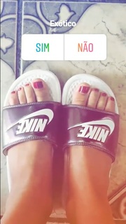 Mel Ravasio feet photo 12
