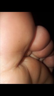 Mel Ravasio feet photo 2