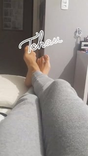 Mel Ravasio feet photo 20