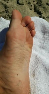 Mel Ravasio feet photo 8