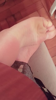Mel Ravasio feet photo 19
