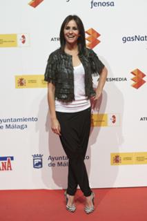 Melani Olivares feet photo 11