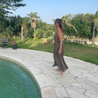 Melani Olivares feet photo 18