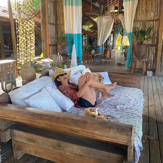 Melani Olivares feet photo 12