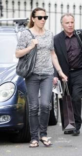 Melanie C feet photo thumbnail