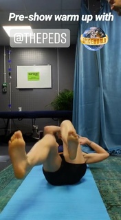Melanie C feet photo thumbnail