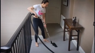 Melanie C feet photo thumbnail