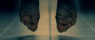 Melanie C feet photo thumbnail