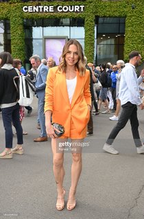 Melanie C feet photo thumbnail