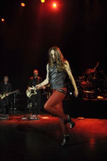 Melanie C feet photo thumbnail