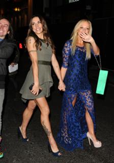 Melanie C feet photo thumbnail