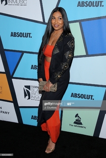 Melanie Fiona feet photo 16