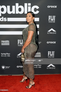 Melanie Fiona feet photo 14