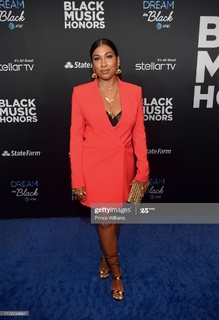 Melanie Fiona feet photo 12